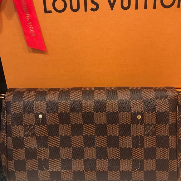 ❌SOLD❌ Louis Vuitton Favorite MM in Damier Ebene - Picture 5 of 6